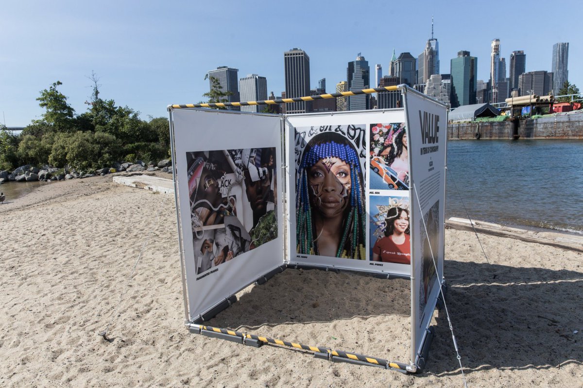 photoville's tweet photo. Know someone who should submit an idea for the Festival? Let us know in the comments below 👇

For more details on submissions: https://t.co/QLdLGNGiuE https://t.co/O7kKKxvO6I