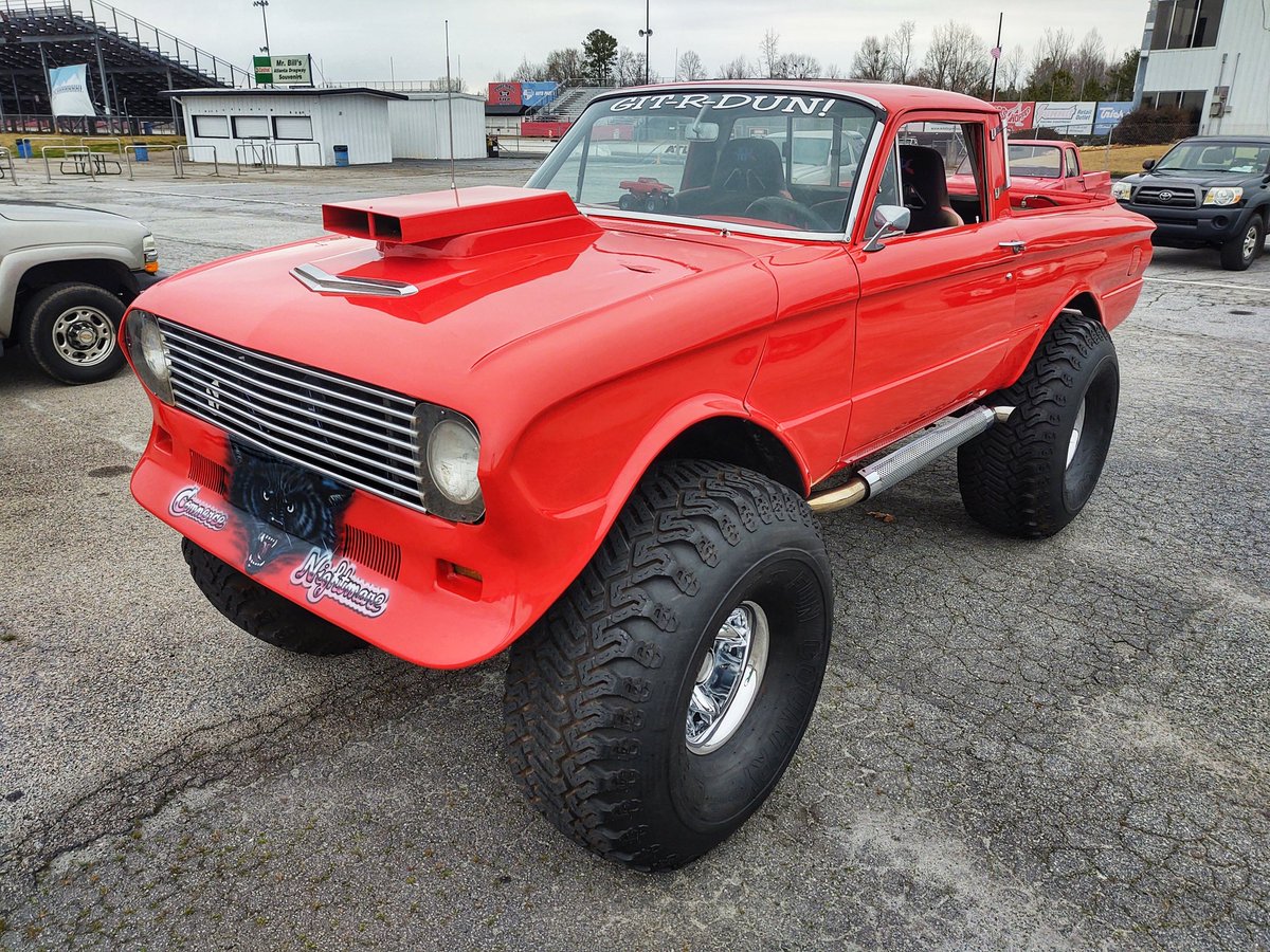vehicular19's tweet photo. #atldragway #commercega #Ford #4x4 https://t.co/uka0sF9xaa