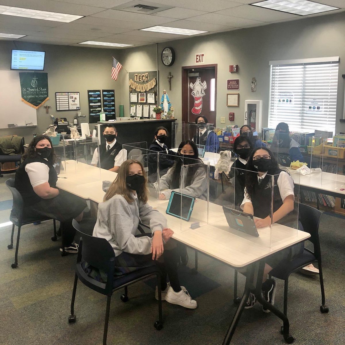 Julie Cantillon tweet media