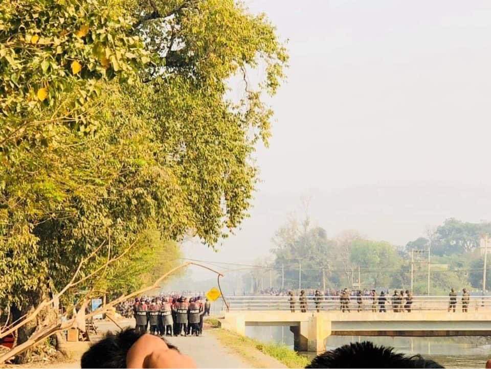 ShangSh71859478's tweet photo. tw // wound

This morning, terrorists force deployed in many universities and hospitals. Some teachers are violently beaten in MTU(MIT) university. 

Source: VOM

#WhatsHappeningInMyanmar  #Mar7Coup https://t.co/iXCedFs9zx