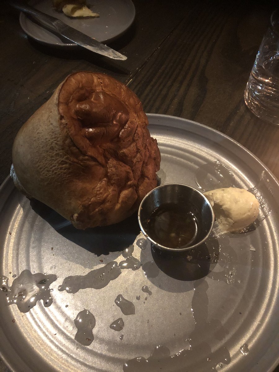 I believe the time has come for us to accept popovers as the true king of pre-meal breads.