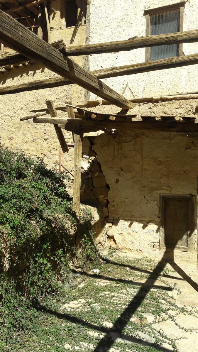 FMSMStCatherine's tweet photo. Letter from Archbishop Damianos of Sinai on work that needs to be done at the Monastery..."This situation has worsened, following recent rains, to the point of structures collapsing, as for example, the wall surrounding the Burning Bush..." https://t.co/m7quunofYR https://t.co/0pd7bcASPw