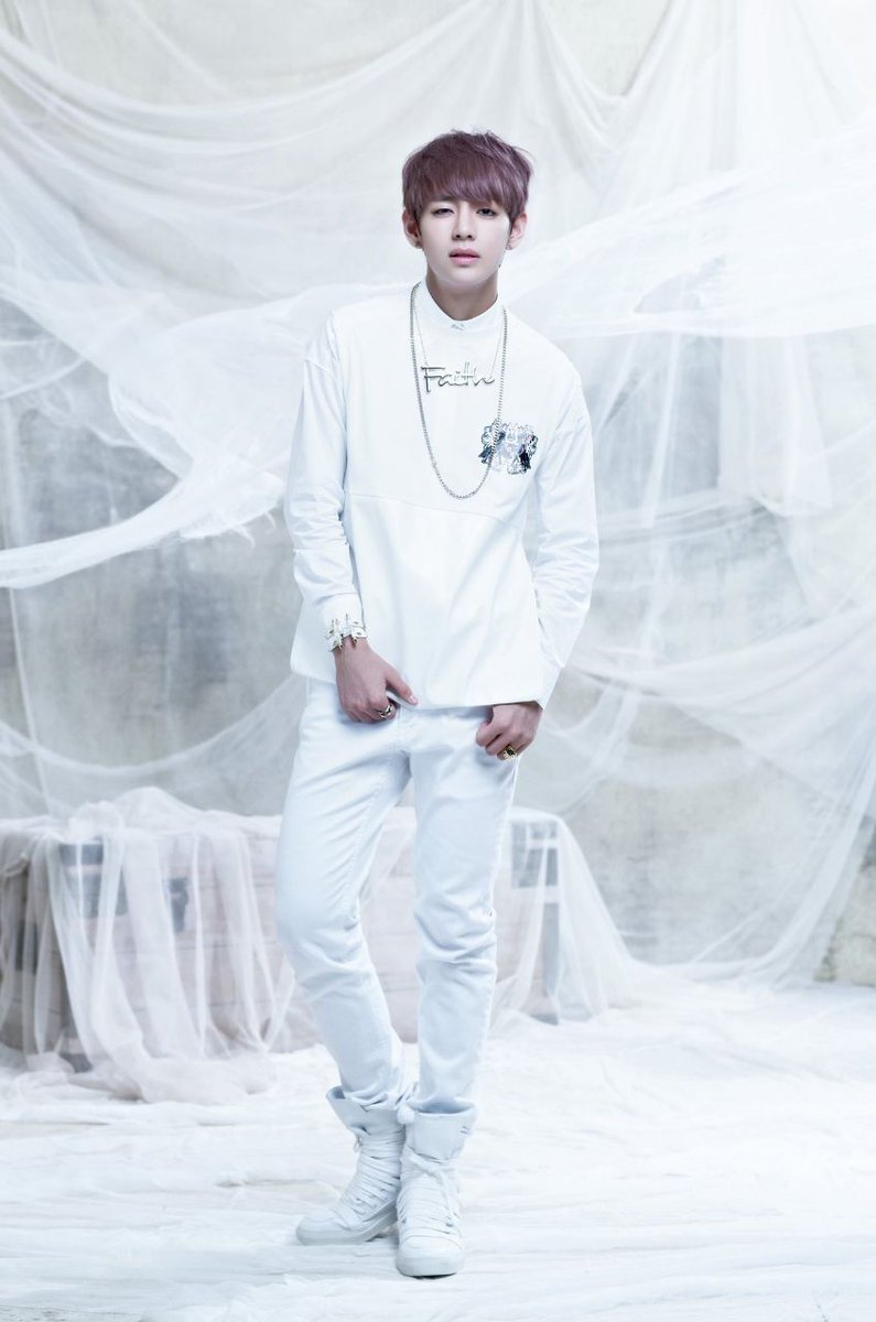 filesforTK's tweet photo. BTS 'O!RUL8,2?' CONCEPT PHOTOS (2013) 
#TKmarathon #day1_2013

KIM TAEHYUNG https://t.co/kZOmw3j9gn