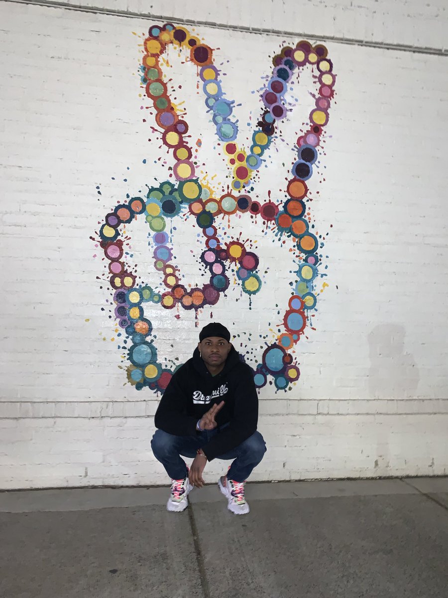 _DanMarsh7's tweet photo. Peace + Black People = World Happiness https://t.co/fz3KiCalZK