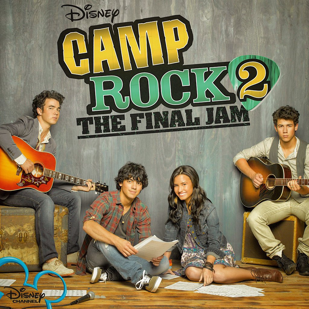mr_moon_85's tweet photo. One down, one more to go! 
#CampRock2 #TheFinalJam 
#Disney #DisneyPlus 
#Geek ✌🏾 #Nerd 🖖🏾
#TwoKoolGeeks 🤓 #MrMoon 🤫 https://t.co/M7dCuIT7xJ