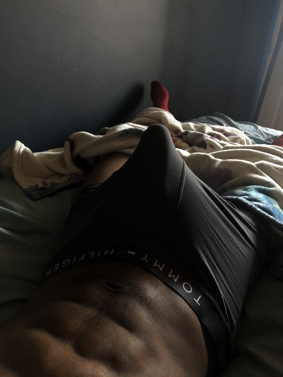 TheVictorStone's tweet image. Waiting for you.