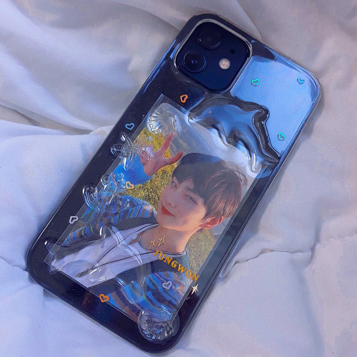 vmyjy's tweet photo. ༚✧˳⁺⁎ 𝚁𝚃 𝙴𝚅𝙴𝙽𝚃 ⁎⁺˳✧

ⓇⓉ 추첨 한 분에게 원하시는 문구로 돌핀 레진 폰케이스 제작해드립니다 💗 모든 문의는 DM 부탁드립니다 ⋆⁺₊⋆ ♡̷̷̷ https://t.co/JhTqNsSosZ