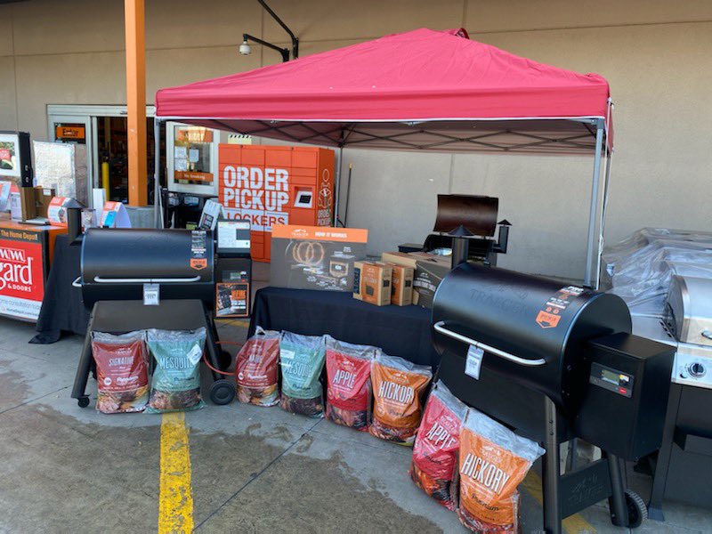 Saturday at Cypress Home Depot #6650...Traeger Event in full effect! <a href="/bashermorales/">Javier Morales</a>