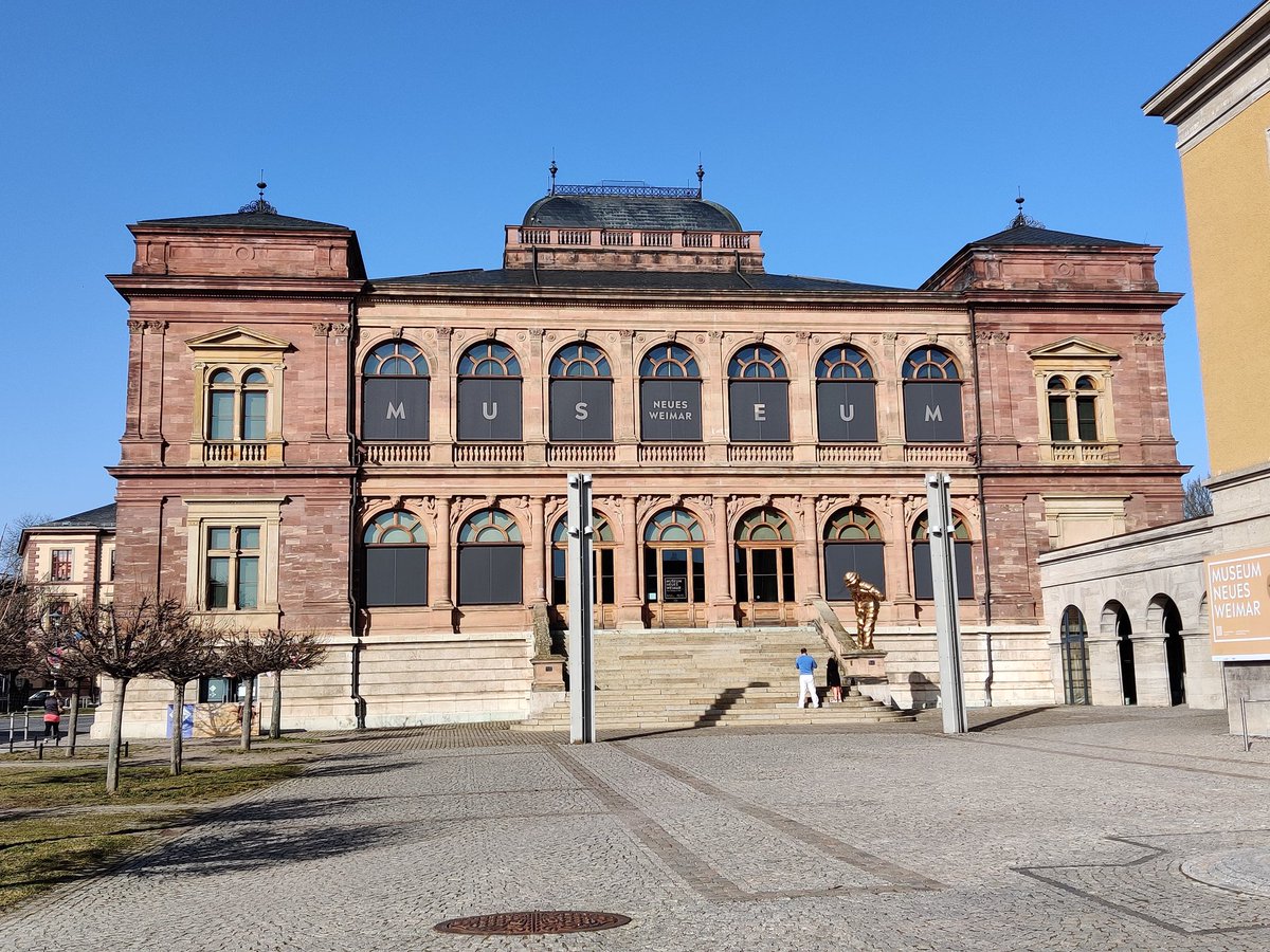 AbdullahDayo's tweet photo. Visited #Weimar city where the assembly adopted Germany's first constitution in 1919 and Germany was declared to be democratic parliamentary republic. Goethe &amp; Schiller also lived here who were the pioneers of literary movement of Germany known as "Weimar Classism".
#GermanDiary https://t.co/ZNxRnCy6zo