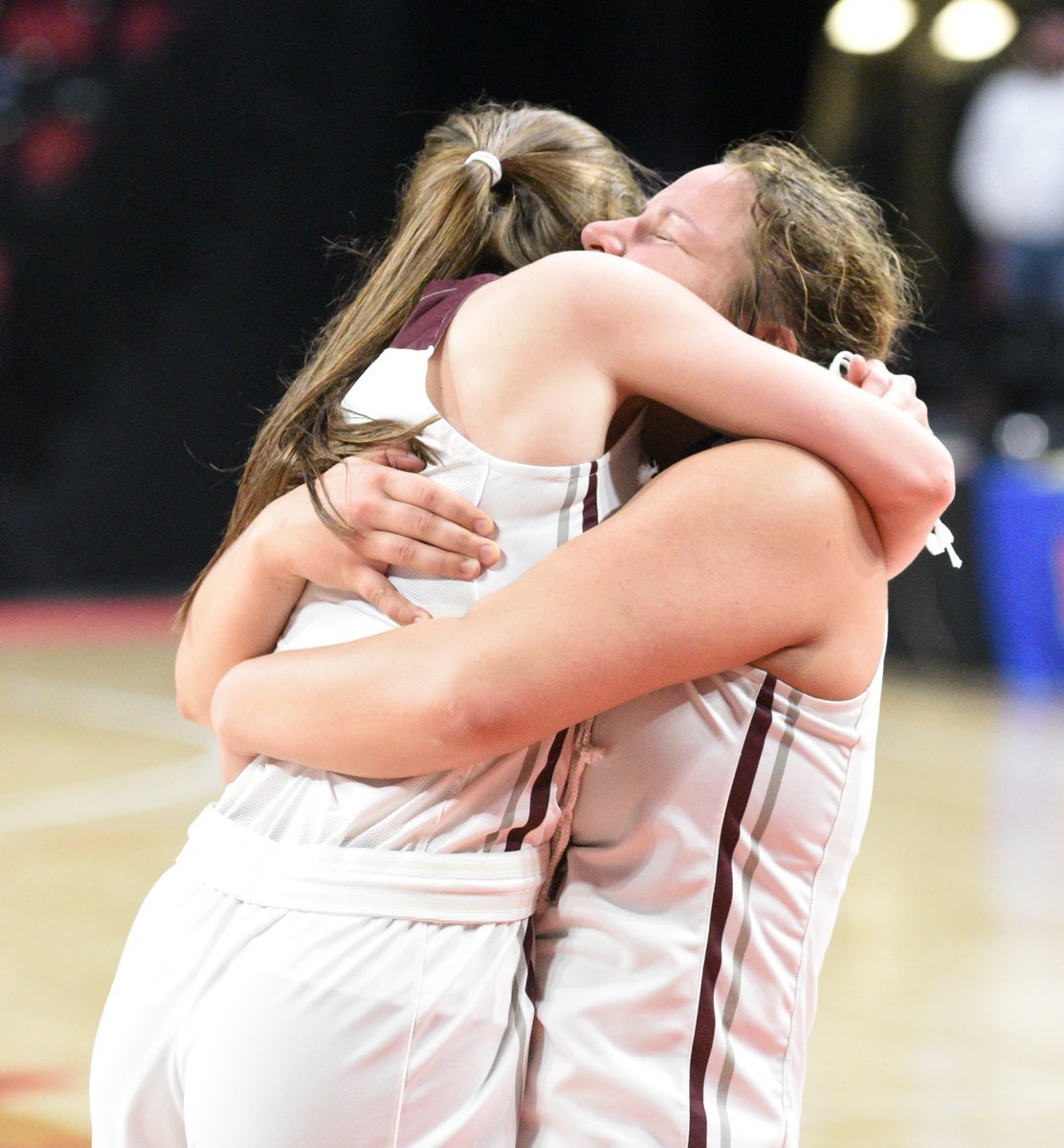 jhoeck's tweet photo. Crofton girls captured the Class C2 state championship tonight https://t.co/8CqNyrGxyi