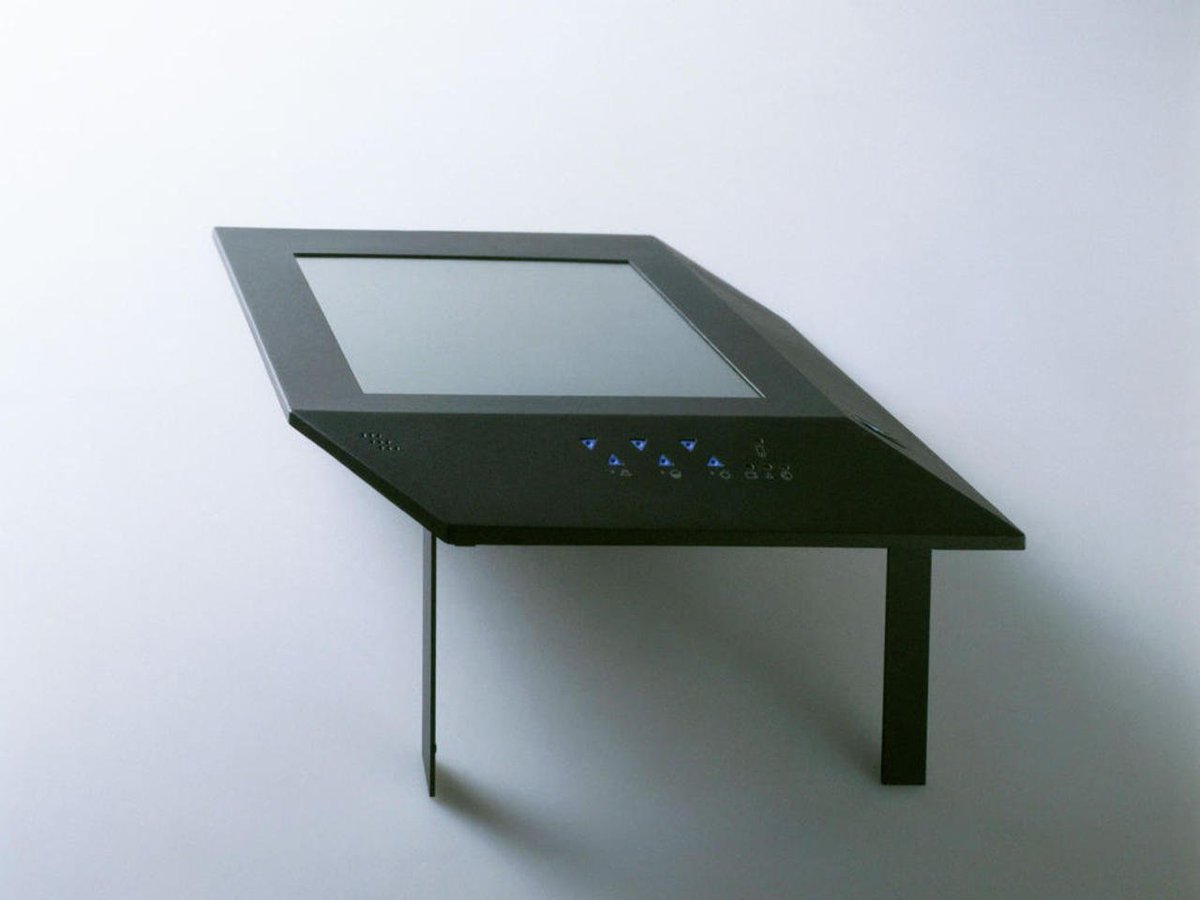 IBM Leapfrog (1992)

Design by Richard Sapper + Sam Lucente

Tablet concept modeled after an isometric projection of a 3D box, creating an optical illusion of space.