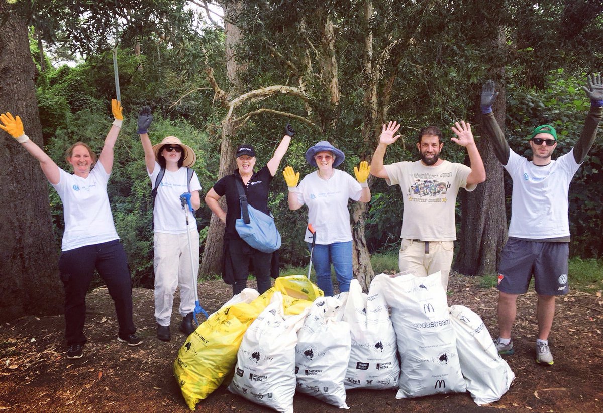 CCLBennelong's tweet photo. We came. We saw. We cleaned up!

Thanks to @CityofRyde for supporting our Clean Up Australia Day site at Buffalo Creek, Ryde, and Councillor @ClrPedersen for lending a hand!

#CleanUpAustralia #StepUpToCleanUp #bennelong #ryde #gladesville #eastryde https://t.co/ubfItinchv