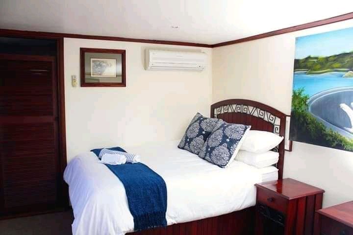 zimadventures's tweet photo. 📌If you want to experience Binga and at the same time sleep in a houseboat, this one is for you🇿🇼

💠For a fully catered for stay in the houseboat its $2500/night &amp; if you want self-catering its $1500 for 10 people(excl fuel)😍

📍Whatsapp at +263783682334 for bookings &amp; more😊 https://t.co/Mf0eRaTNfZ
