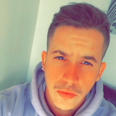 reyter_john's tweet photo. #NouvellePhotoDeProfil https://t.co/b2CvnN0QQq