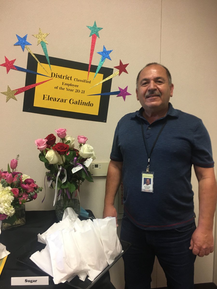 SolanaPacific's tweet image. Congratulations to our Solana Pacific Employees of the Year! We are proud to celebrate ALL Certificated Staff as our “Teachers of the Year” &amp;amp; our SBSD Classified Employee of the Year, Eleazar Galindo! The SP Team is so dedicated to our students! 🎉 #sbsdsp #sbsdedu