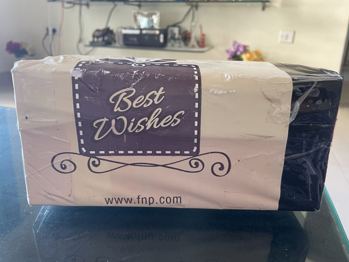 JayanthiDesikan's tweet photo. Sweet gesture from Team IVS for Women’s day #ivsplace2b #Lifeatinfy @Priyaghosh2411 @Gupta_Shishank https://t.co/XKbjosOhrc
