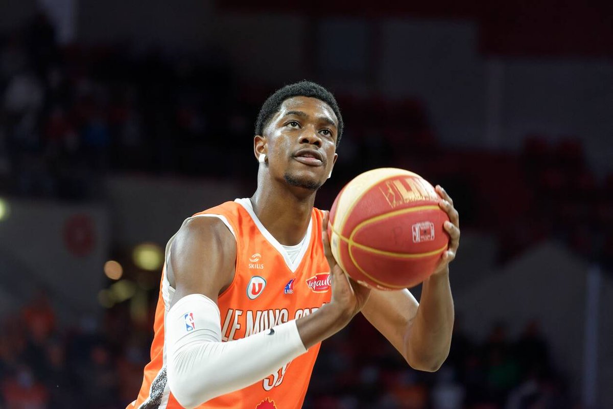 TheoQuintard's tweet photo. #JeepÉLITE Kenny Baptiste (@kennete971), une petite éclaircie au milieu de la grisaille pour le @MSB_Officiel 
💬 « Il est dans ce qu'on lui demande. Il ne force pas grand chose, il a été présent au rebond », apprécie Delord
📎 À lire sur @sports_ouest : https://t.co/Bc6qYgNVnJ https://t.co/QfB7ehWrWG