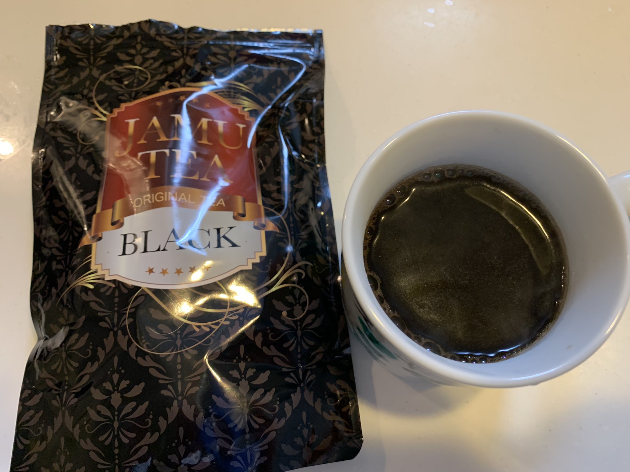 Rob 重度の花粉症で良いと言われているものは色々やってきたがほぼ効かずこの時期はいつも軽く鬱状態 Glory船長の世良君おすすめジャムーティーを飲んだら１日で９割方症状が治った 花粉症のお客さんにも勧めてて今まで治らなかった人が居ないとか