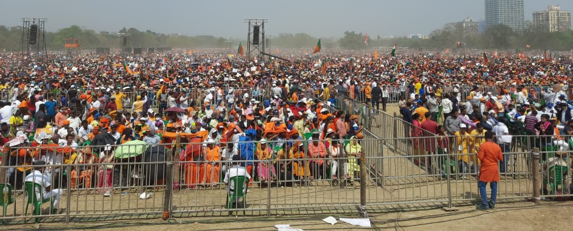 BJP4Bengal's tweet photo. জনসমুদ্র ব্রিগেড ......
#ModirSatheBrigade https://t.co/BCEedYcNZ1