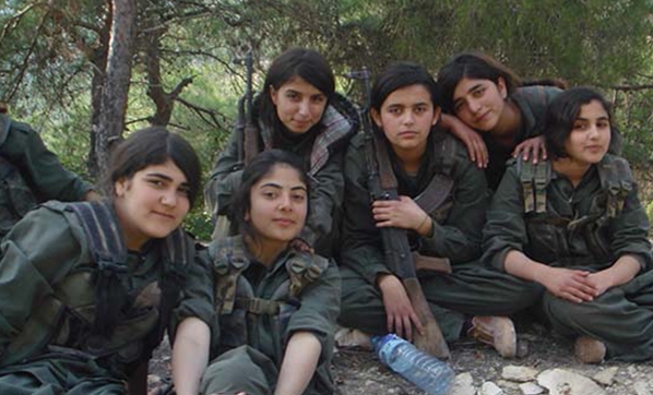 Tam 37 yıldır, Türkiye’de kadın hakları savunucuları 8 Martlarda bir tek gün bile, dağlarda savaştırılan ve öldürülen bu yaşı küçük kız çocuklarına ilişkin bir tek rapor/açıklama yapmadılar. Neden?