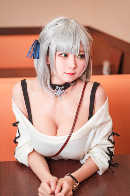 Twitterのコスプレ画像32