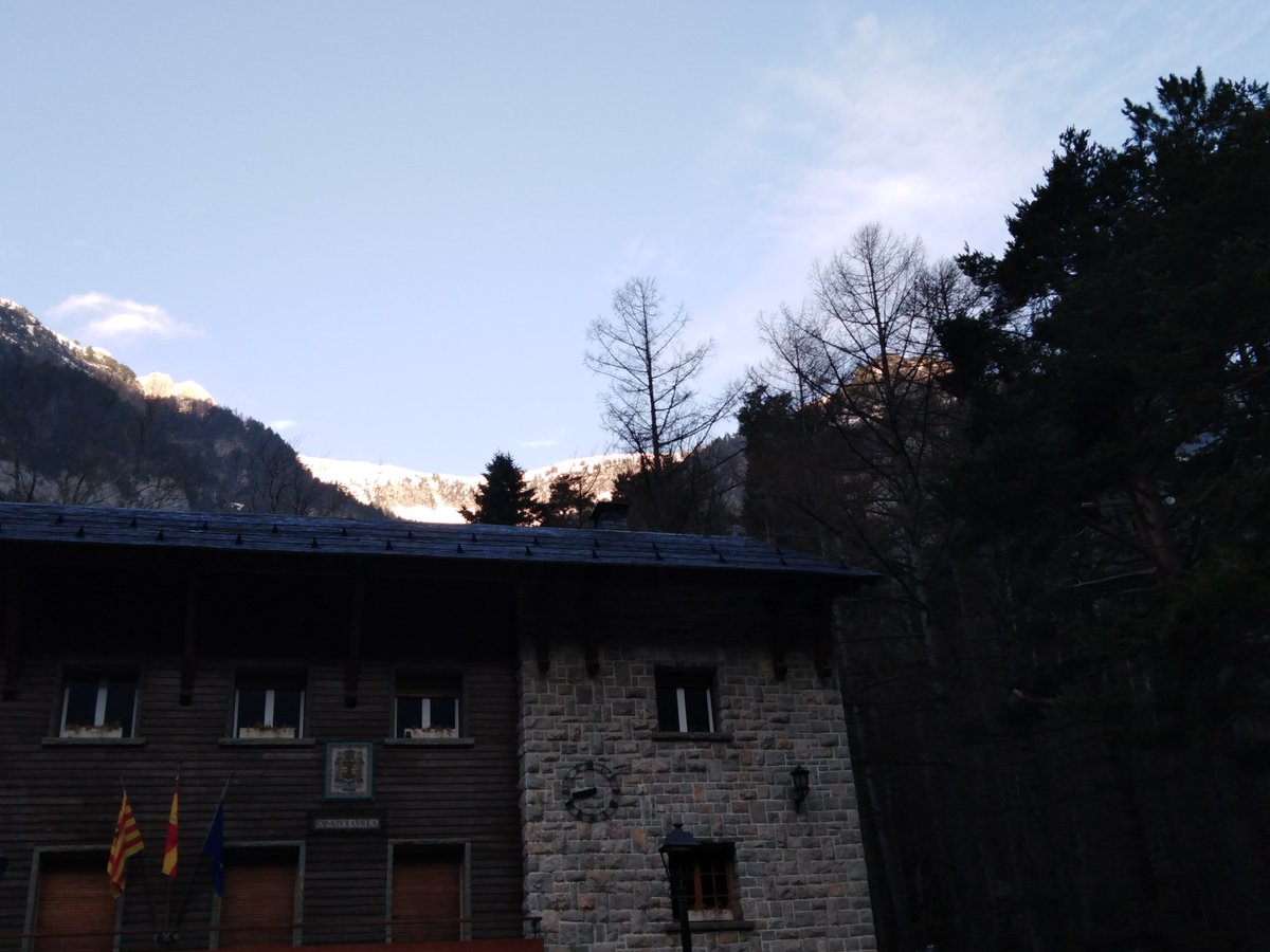 turismocanfranc's tweet photo. "El cansacio de hoy, será tu fortaleza de mañana " .
Buen domingo y fuerza para la semana.#canfranctecuida #juntossomosmasfuertes
@turismocanfranc @TurismoAragon @jacobeo21 https://t.co/uOtZ6ZMvJ7