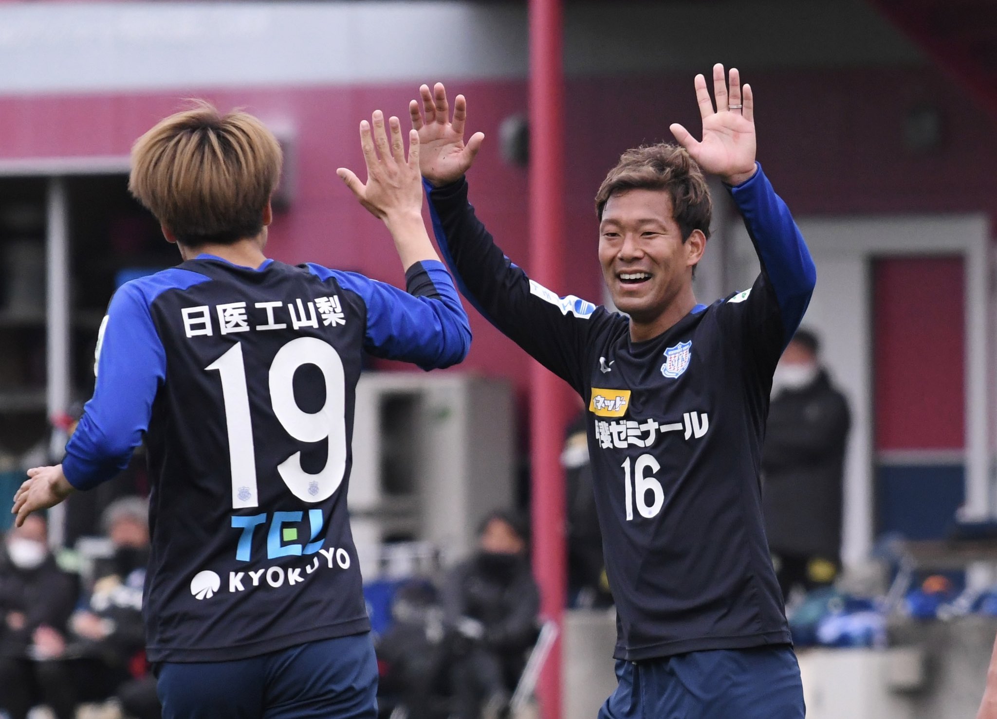 ヴァンフォーレ甲府 7 2 H 長崎戦18 00k O トレーニングマッチ 松本山雅fc 甲府2 1 0 1 0 0松本 得点者 野津田岳人 Gakutsanfre 選手 鳥海芳樹 Medishin19 選手 Vfk 未来へ Unite T Co Mccdcon0ik Twitter