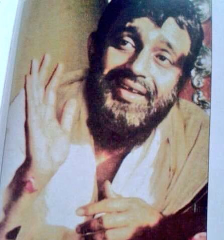FilmHistoryPic's tweet photo. #MithunChakraborty won the national award for his portrayal of Ramkrishna Paramhansa in the film 'Swami Vivekananda' (1988). https://t.co/LEPQYylkK6