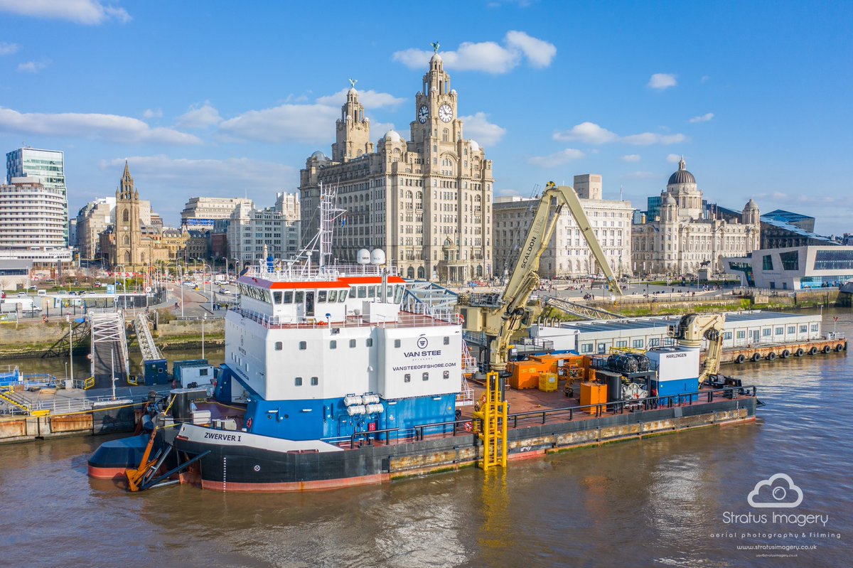 stratusimagery's tweet photo. No better place to park up for the weekend,@CruiseLpool hosting off shore vessels MPI Resolution,Kingdom of Fife & Zwerver 1 https://t.co/n17588ILxn @tonymc39 @Streetgang42 @theAlbertDock @ShipsInPics @RoyalLiver1911 #zwerver #mpiresolution #kingdomoffife https://t.co/mJD5yDBEaF