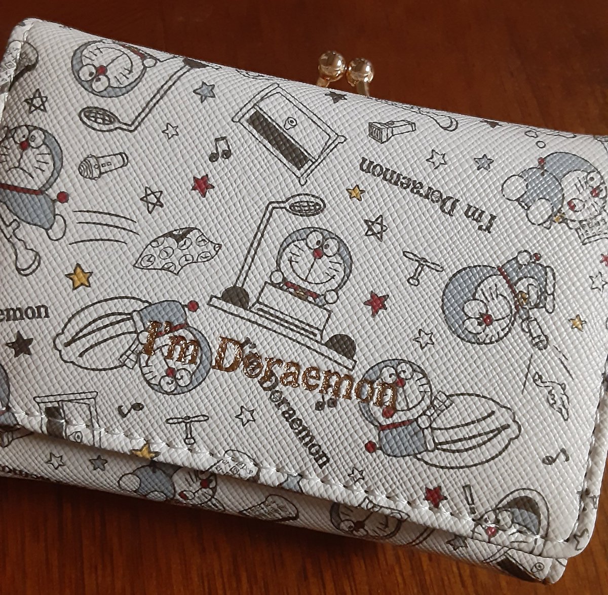 Leve Gucciのドラえもん財布は買えないので しまむらのドラえもん財布にした 結構可愛いよね ワシこれでじゅうぶん嬉しい Leve Gucciのドラえもん財布は買えないので しまむらのドラえもん財布にした 結構可愛いよね ワシこれでじゅうぶん嬉しい