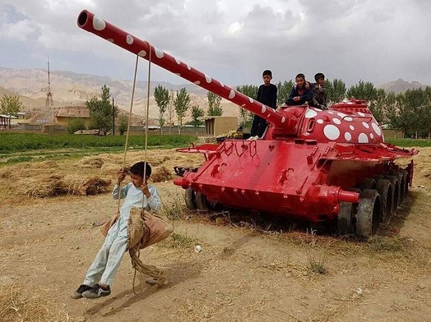 #WOMENSART tweet media