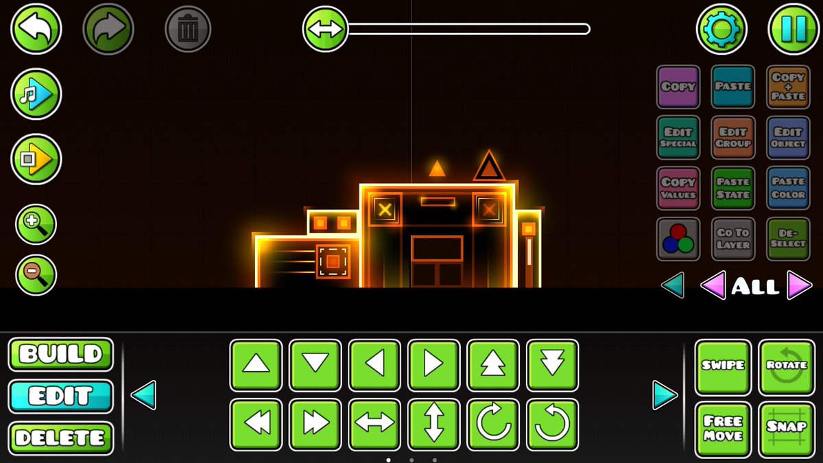 Bueno soy algo nuevo aquí :3, quiero ayudar a la gente ya sea a aprender a decorar o a obtener sus primeros cp's, tratare de subir tutoriales de como decorar a mi canal de Youtube...❤️