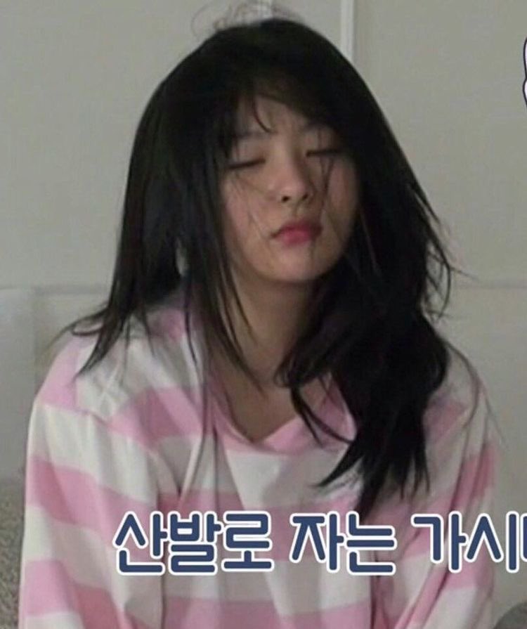 48kqs's tweet image. POV you’re a kpop trainee !!
⤷ diet thread