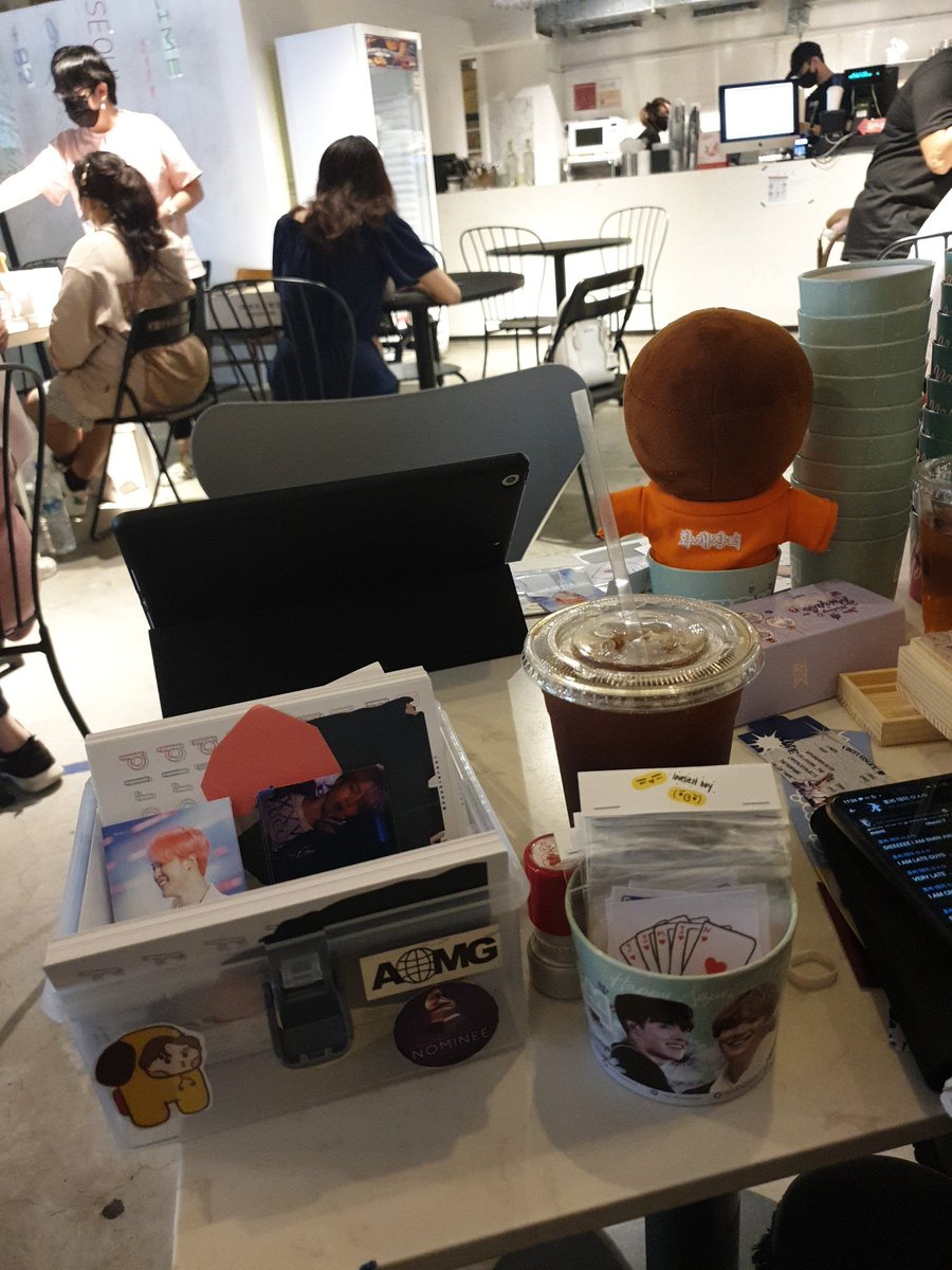 PJM_BEGIN's tweet photo. left with 7 sets of stickers 🤍 https://t.co/HiG97fuzTU