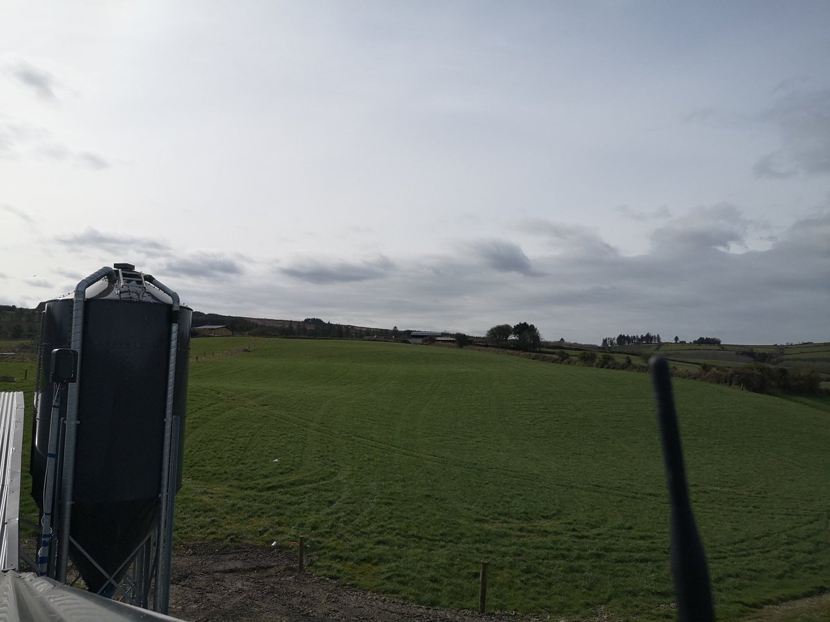 CowManagerIRL's tweet image. Another installation completed yesterday on the farm of @Timmieoleary. This was yet another case of out with the old and in with the new. @CowManager moves with the times with #AutomaticUpdates #RealTimeAlerts #RollingWarranty #HeatDetection #HealthAlerts #NutritionAlerts