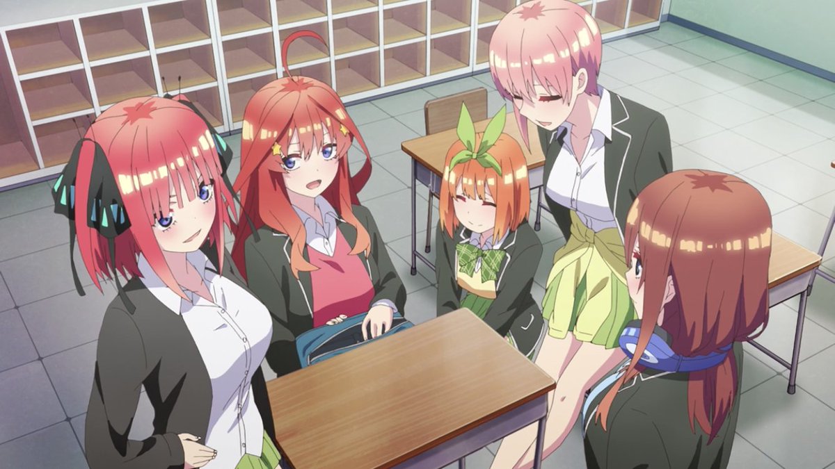 kerotankon's tweet photo. #五等分の花嫁2期 
9話『ようこそ3年1組』

ついに3年生に✨

新生活に伴い家賃も五等分になった5つ子。

二乃は風太郎のバイト先、
三玖はその向かいのパン屋、
四葉は体力を生かした清掃を！

二乃はバイト先でも相変わらず積極的でやばい！

そして、ついに一花が動き出した！！！

#五等分の花嫁 https://t.co/iM263nVYPY