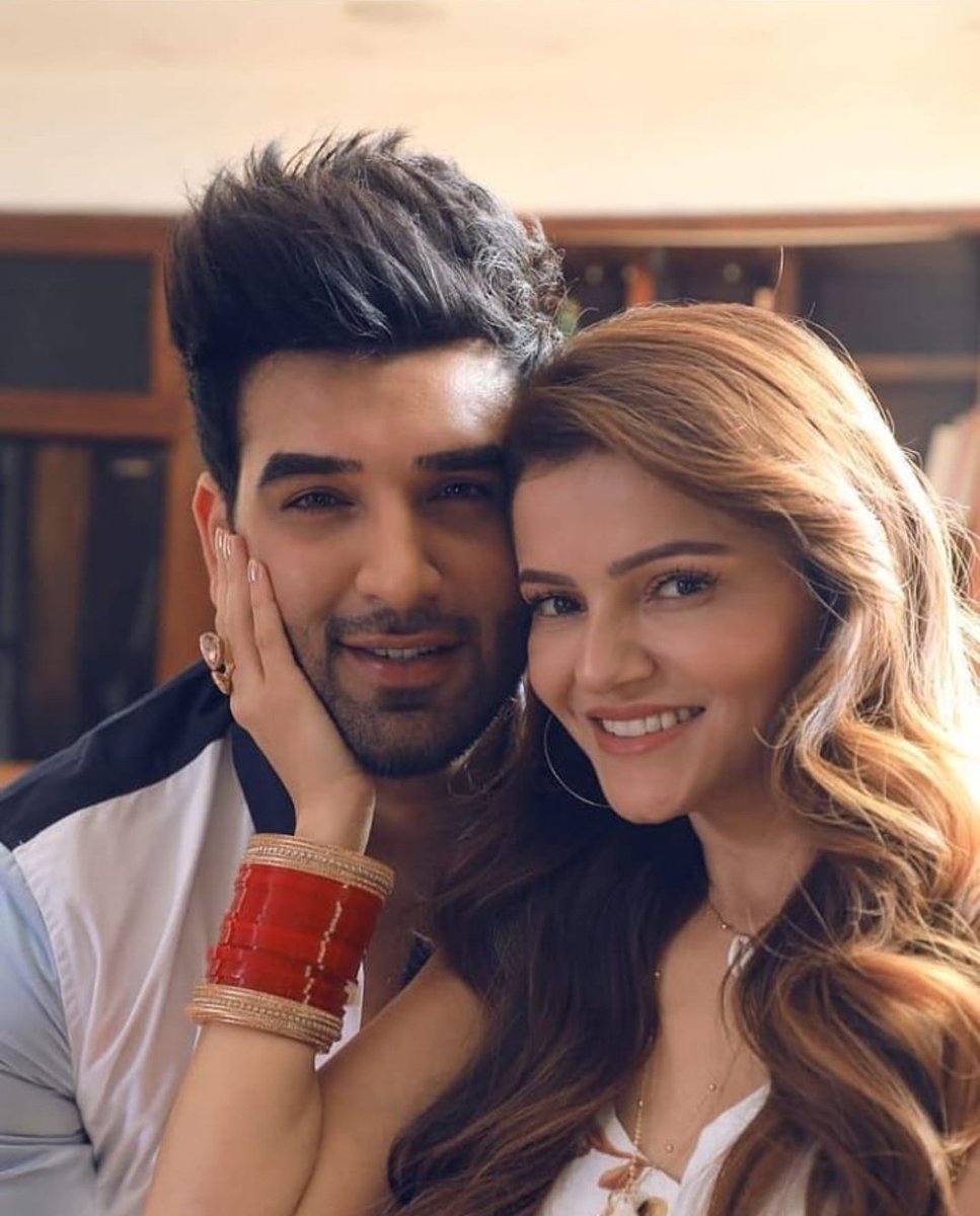 #SuperExclusive
HOT EXCLUSIVE...

#BiggBoss contestant #RubinaDilaik & #ParasChhabra to COLLABORATE for a MUSIC VIDEO by #AseesKaur!

@TellyupdatesO #ExclusivePicture....