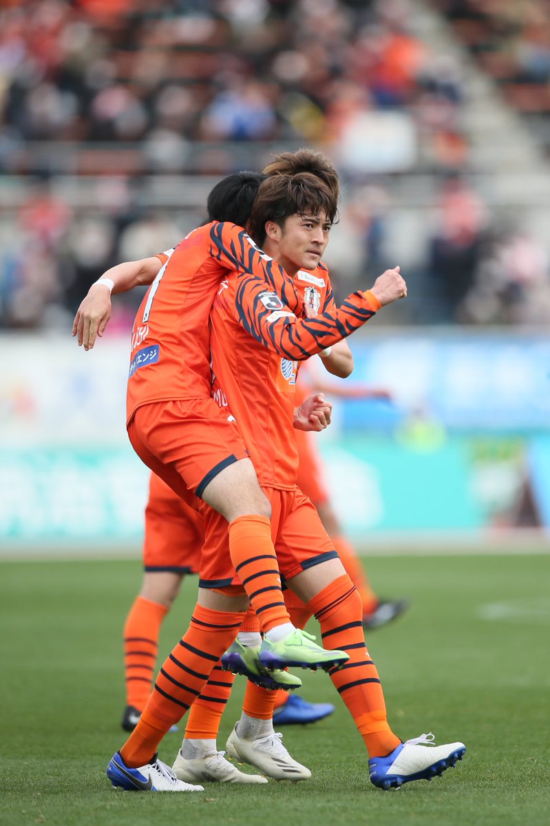 愛媛FC 選手トレーニングウェア　アオアシ　Ｌ 愛媛FC 選手トレーニングウェア アオアシ L 愛媛FC 選手トレーニング