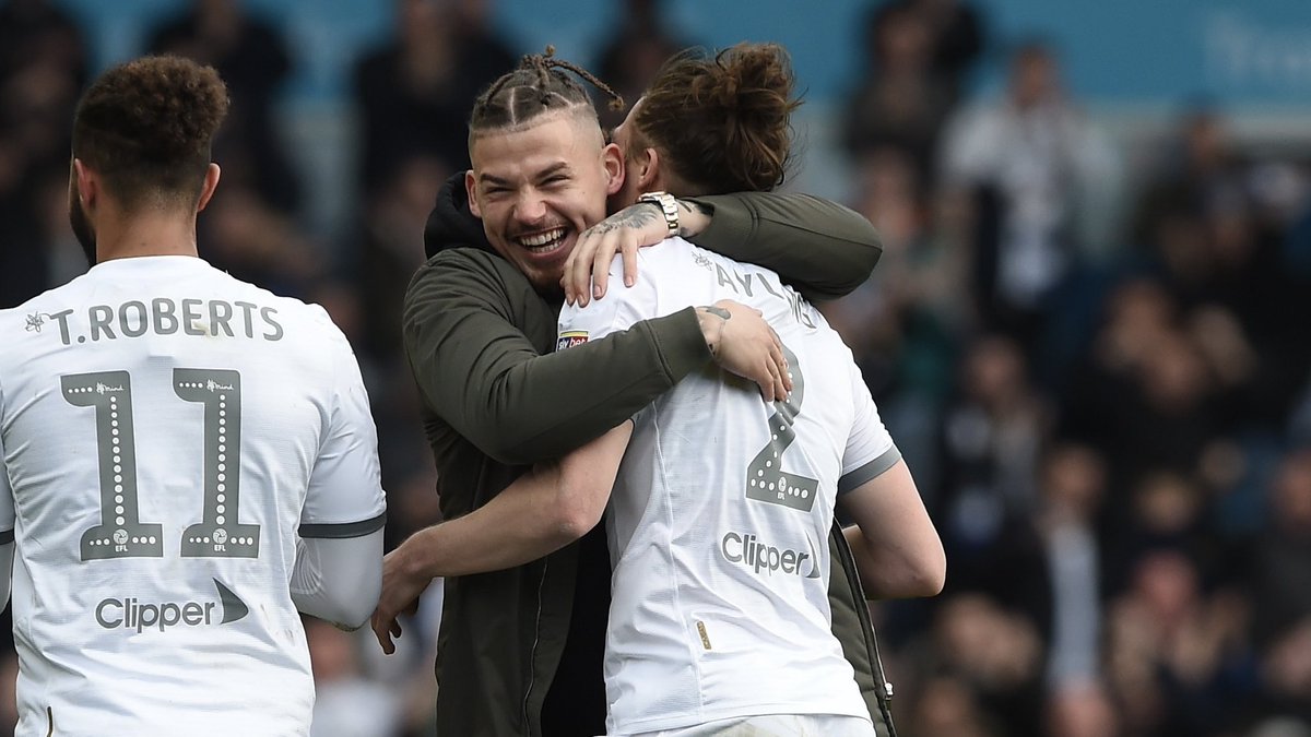 LUFC's tweet photo. 🤍 A year since we were all together. Thank you for your unbelievable support, we miss you, stay safe and we’ll be back marching on together at Elland Road soon! #ALAW https://t.co/dxZnwaxzN3