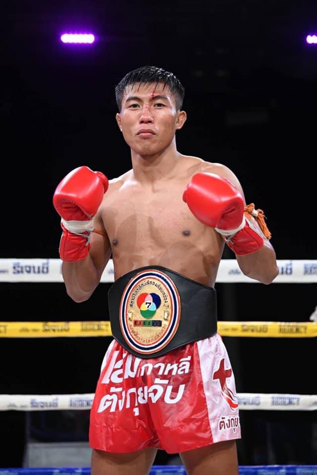 muaythaichai's tweet photo. Many people complaining about Nuatoranee Samchaivisetsuk winning today’s fight, personally I thought it was a clear victory for Nuatoranee and he deserved to become the new Channel 7 Lightweight Champion. https://t.co/v7kwvkRkxF
