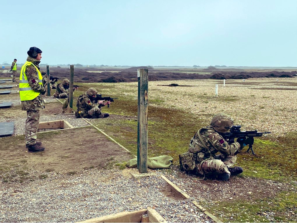 33 Engineer Regiment (EOD&S) (@33engrregt) on Twitter photo Ensuring we can do the basics well is a crucial part of our job role. Here are some of our EOD&S personnel practicing on the ranges.
#Bomb #Search #Military #EOD <a href="/29eod/">29EOD&S</a> <a href="/1UKDivision/">1 (UK) Division</a> <a href="/Proud_Sappers/">Corps of Royal Engineers</a> <a href="/BritishArmy/">British Army 🇬🇧</a> Ensuring we can do the basics well is a crucial part of our job role. Here are some of our EOD&S personnel practicing on the ranges.
#Bomb #Search #Military #EOD <a href="/29eod/">29EOD&S</a> <a href="/1UKDivision/">1 (UK) Division</a> <a href="/Proud_Sappers/">Corps of Royal Engineers</a> <a href="/BritishArmy/">British Army 🇬🇧</a>