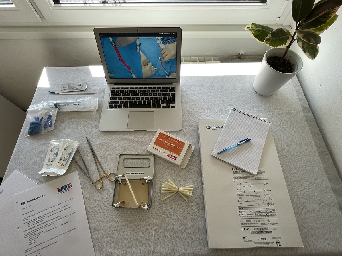 European Vascular Course 2021 
#improvise
#adapt 
#overcome #EVC2021 @EVC2021