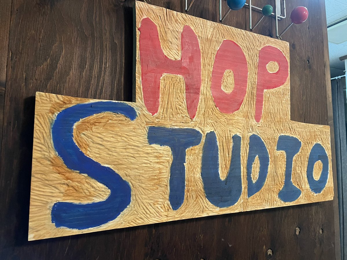 pandako1217's tweet photo. Step HALLの関連のスタジオに行ってきました✨
とてもいい音ですね♪これはいい✨
#StepHALL
#HOPstudio https://t.co/LJGvSS2kGP