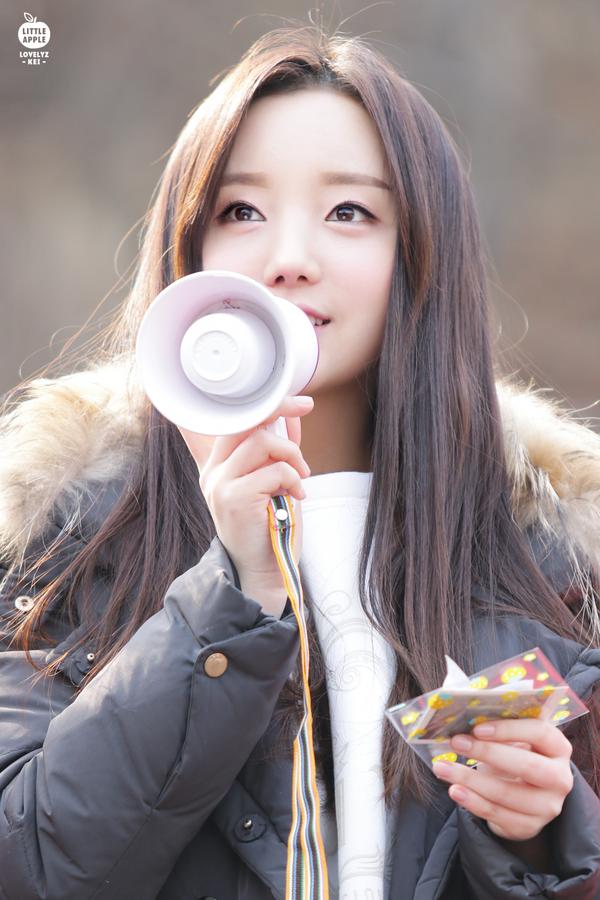 _timeto_Kei's tweet photo. 150308 인기가요 미니 팬미팅
#러블리즈 #Lovelyz #케이 #Kei #김지연 https://t.co/gWMBy0xdkP