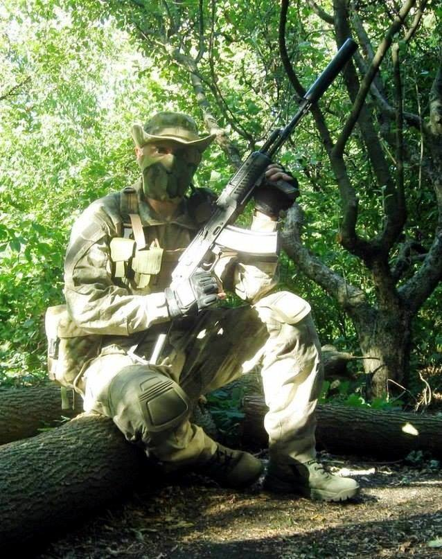 Вийшов фільм про легендарного українського розвідника, сотника ВО «Тризуб» ім. С. Бандери Олега Мужчиля “Лісника”
youtube.com/watch?v=SsXglg…