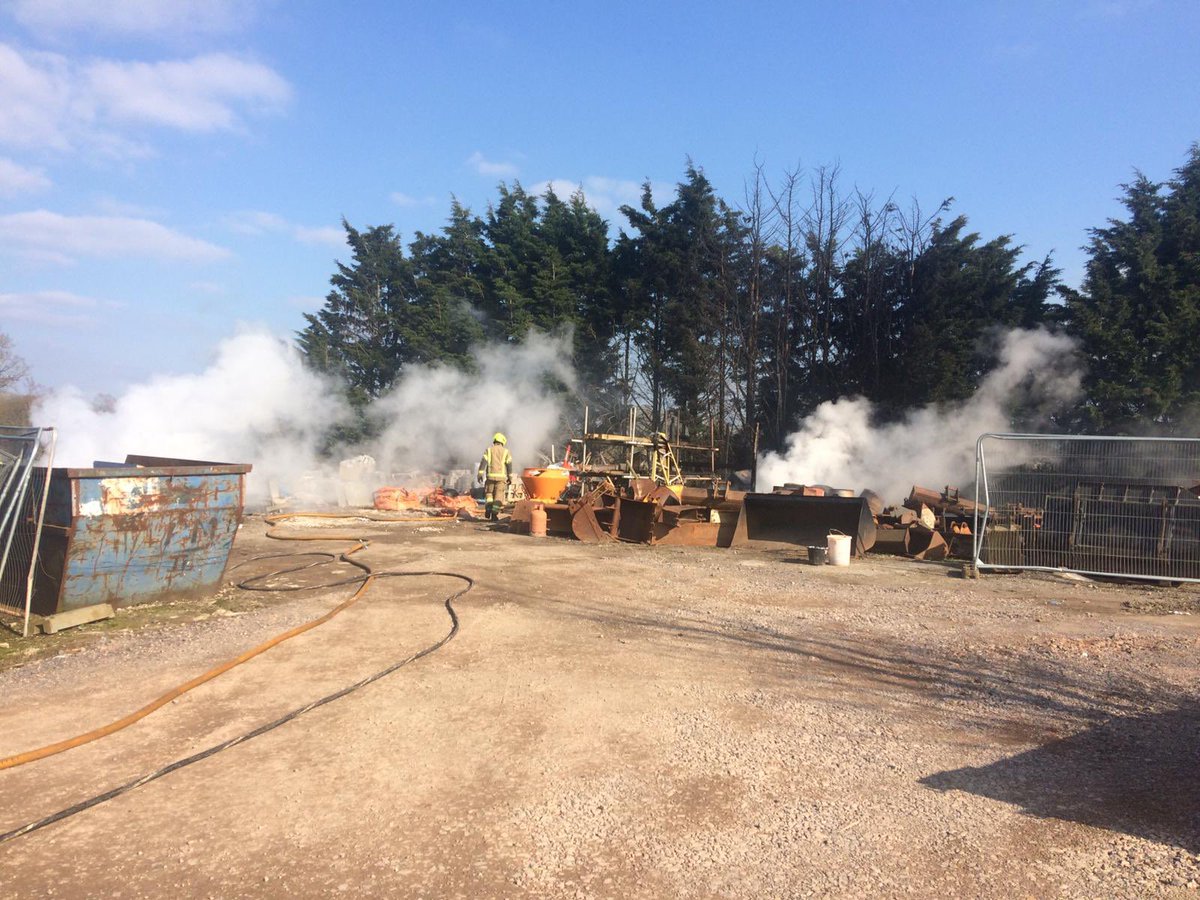 🔥Shout🔥 07/03 13:02 Fire in the open. This was a bonfire which had spread to some nearby conifer hedges and scaffolding storage. We worked with <a href="/AylesburyOnCall/">Aylesbury On-Call Firefighters</a> who provided their water tanker. 1 Hose reel and 1 main jet used.