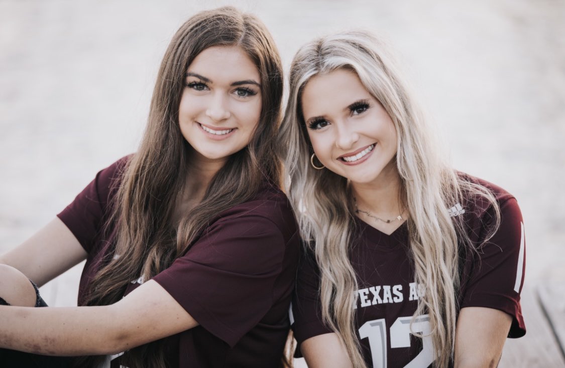 RoebuckParker's tweet photo. Screaming happy 18th to my best friend in the whole world. You will forever hold the title of being the most dramatic person I know. You’re so much like me it’s kinda scary. I wouldn’t want to move 3 hours away from home with anyone else. I love you madi boo. Cstat isn’t ready ;) https://t.co/EbSy58kS9d