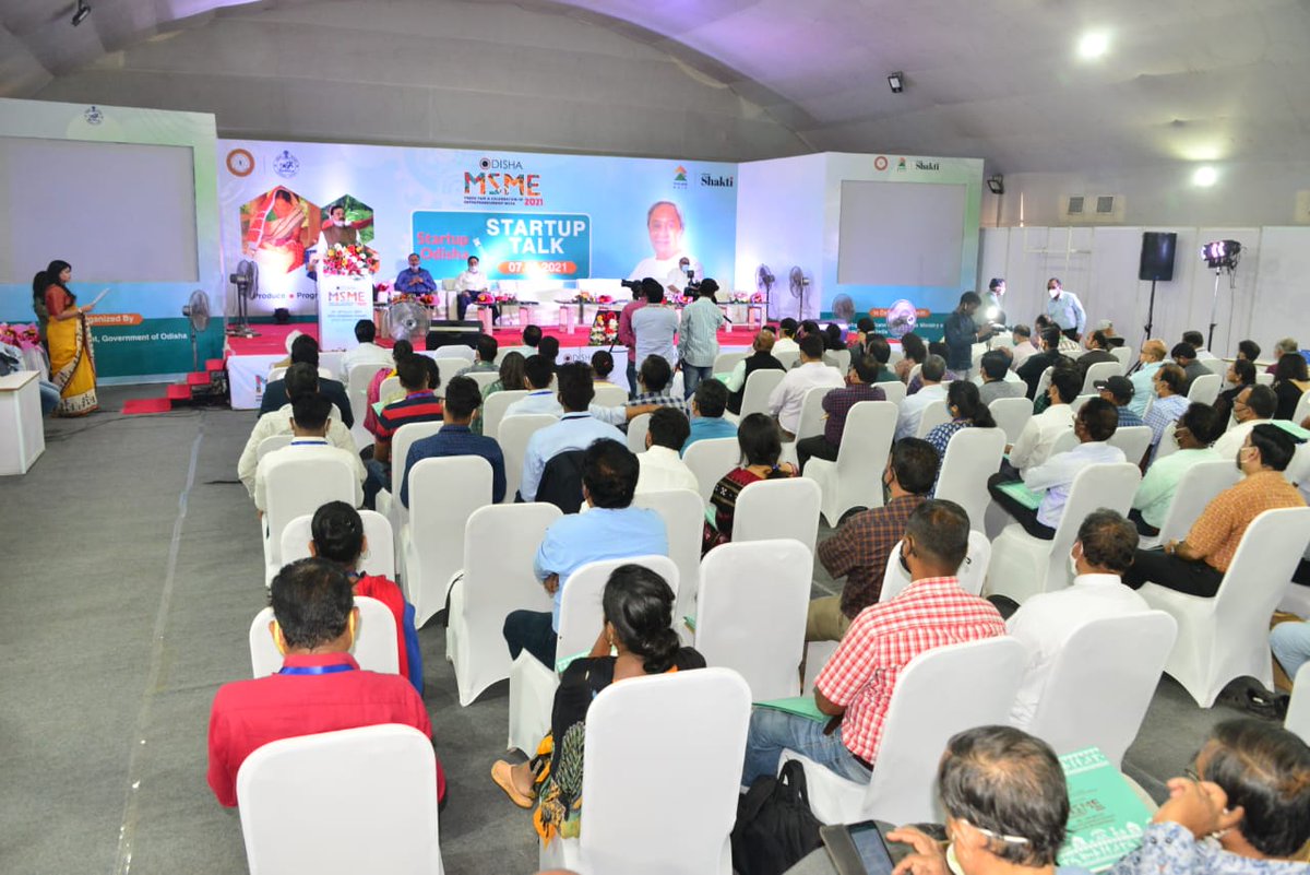 MsmeDepartment's tweet photo. Day 2 of the 
@OdishaMSMETradeFair2021
 started off with a seminar on "Importance of marketing &amp; financial needs for #MSMEs &amp; #Startups” at Seminar Hall #OMSMETF2021 ! 
@CMO_Odisha @minmsme @investindia @InvestInOdisha https://t.co/Ck2sICWwhj