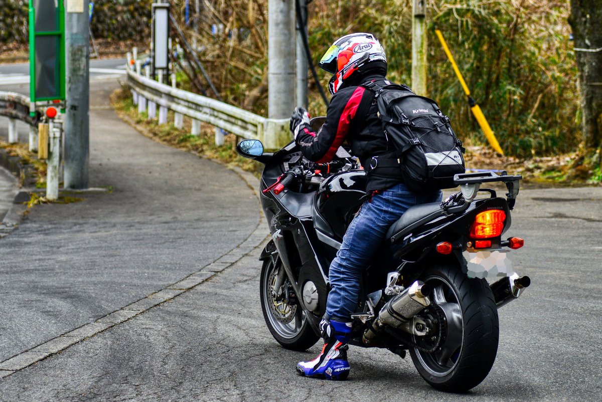 20歳になったから更新 名前 : ゆめちぃ 性別 : 男 年齢 : 20歳 住み