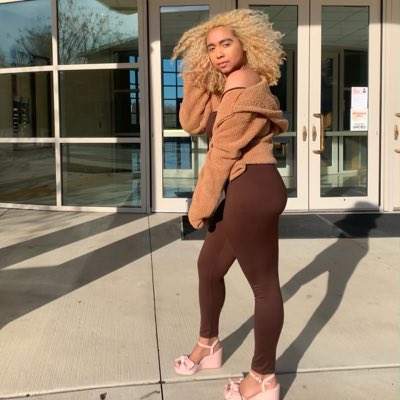 Justt__Smile's tweet photo. #NewProfilePic https://t.co/j7LyzVvLk3